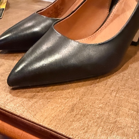 EUC Franco Sarto Sophie Black Slingbacks SZ 9 100% Leather - Picture 13 of 16